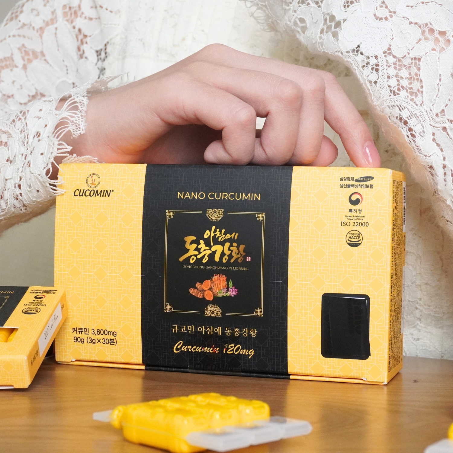 NGHỆ ĐÔNG TRÙNG NANO CURCOMIN