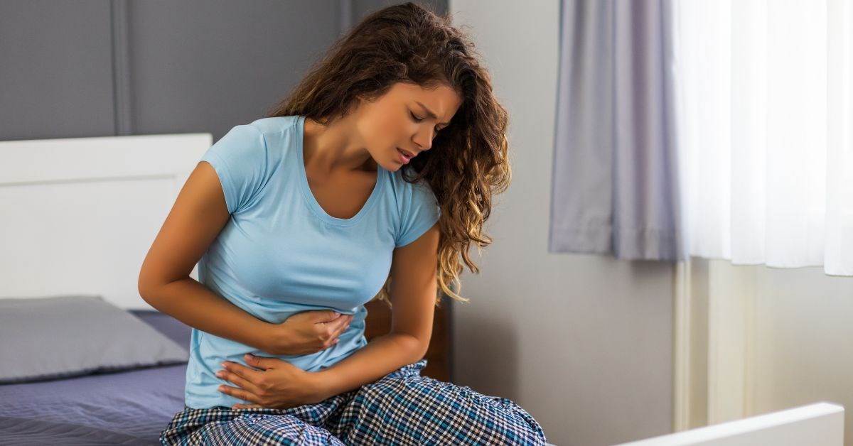 Chướng bụng đầy hơi sau mổ đẻ là gì?